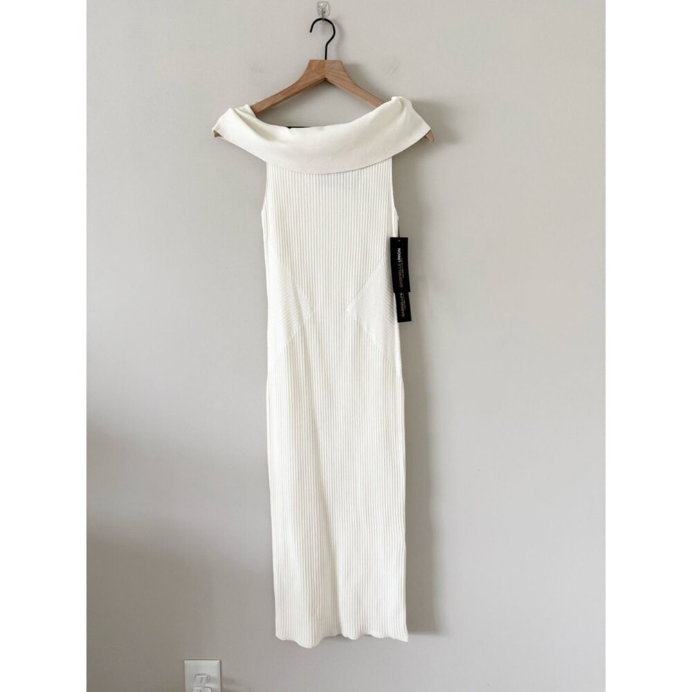 NWT Gabrielle Union for NY&C Off Shoulder Ribbed Knit Midi Dress in Cream Size S
